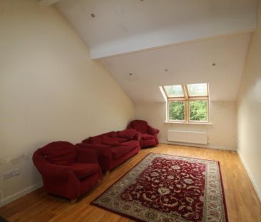 10 Merrion Hall, 71 Ulsterville Avenue, Belfast, BT9 7AT - Photo 2