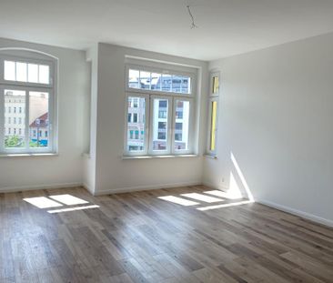 Großzügige & Helle 4 Zimmerwohnung mit Blick auf das Steintor - Photo 2