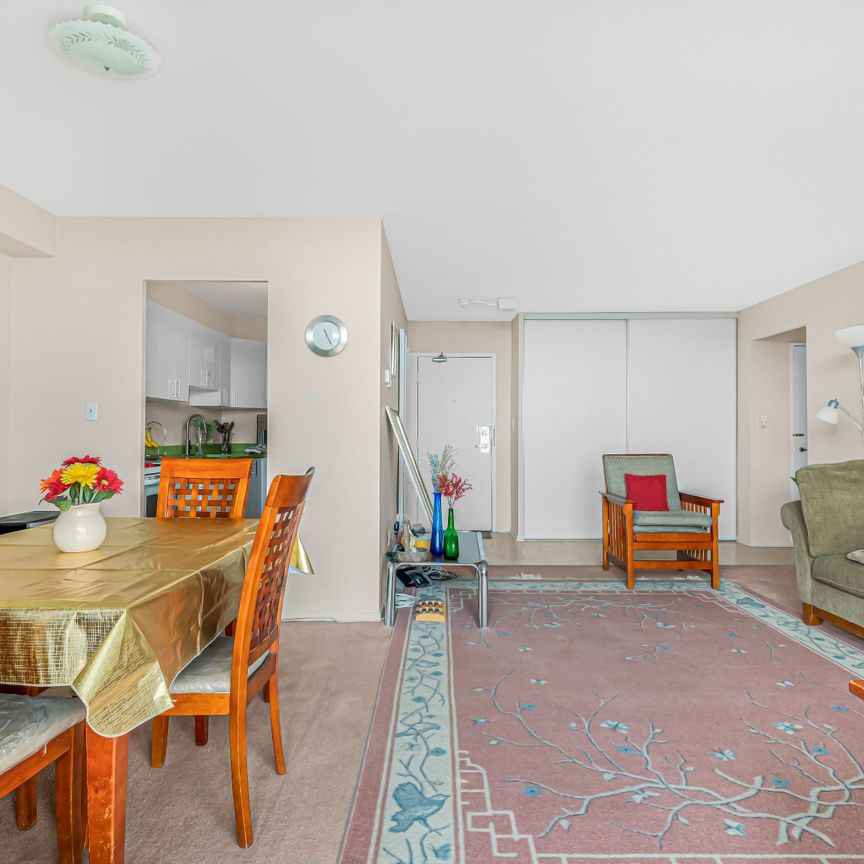 For Lease - 5 Massey Square Unit# 2807, Toronto, Ontario - Photo 1