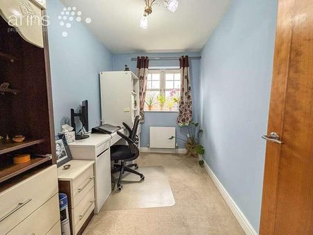 Mitford Court, Mitford Close Three Mile Cross, Reading, RG7 - Photo 3