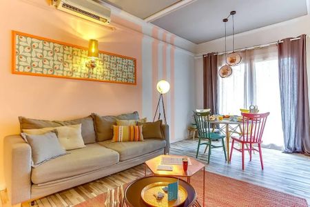 Carrer de Saragossa, Barcelona, Catalonia 08006 - Photo 3