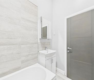 Seaview Road, Wallasey, 2 bedroom, Apartment - Photo 3