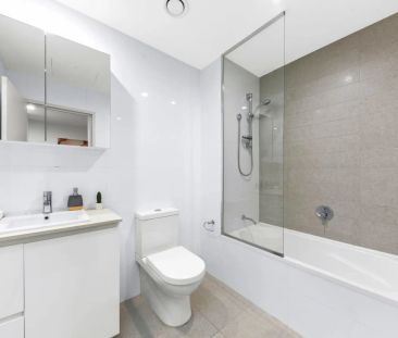 Modern one bedroom apartment in the heart of Ryde - Photo 5