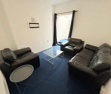 4 bedroom house share to rent - Photo 3