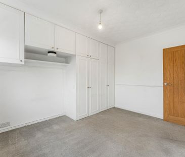 Aintree Grove - Photo 5