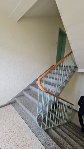 Proche de la gare, beau 2.5 pces avec balcon - Photo 3