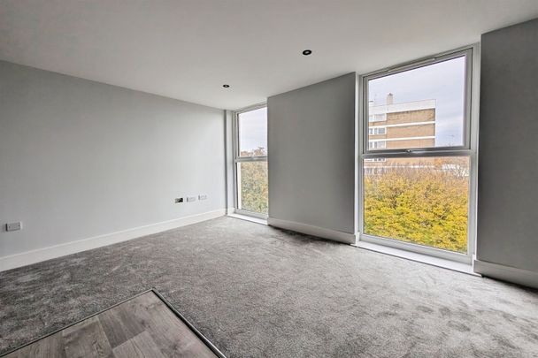 Clarendon Apartments, SO14 - Photo 1