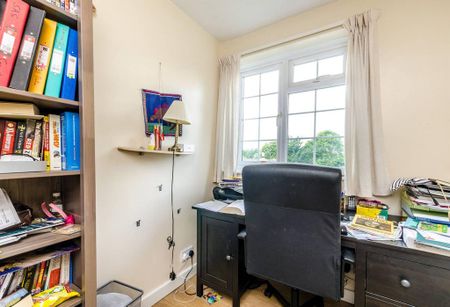 3 bedroom terraced house to rent - Photo 5