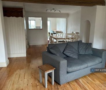 2 bedroom terraced house to rent - Photo 2