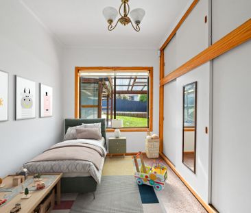 Sweeping Views and Effortless Living - Photo 6