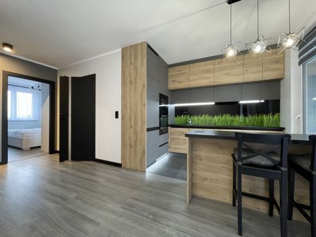 Świetny stan z balkonem i parkingiem - od marca 58 m² - Photo 2