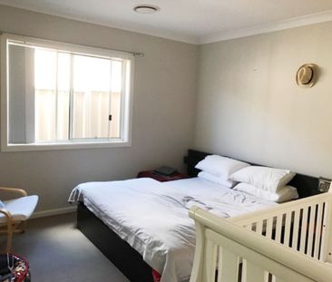 Modern 2 Bedroom Home - Photo 2