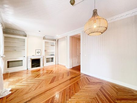 Luxury Apartment for rent in Madrid, Spain - Photo 2