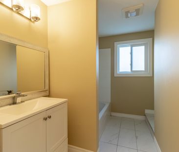 For Lease - 58 Romy Crescent, Thorold, Ontario - Photo 4