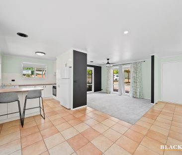 1/5 O'Hanlon Road, Queanbeyan NSW 2620 - Townhouse For Rent | Domain - Photo 1