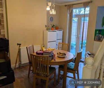 2 bedroom terraced house to rent - Photo 5