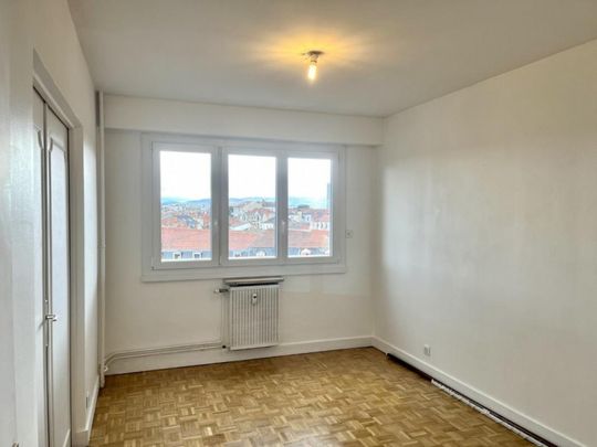 A LOUER - APPARTEMENT T2 - ROANNE HYPER CENTRE - Photo 1