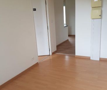 Location Appartement 2 pièces 35m² LOUVROIL 59720 - Photo 6