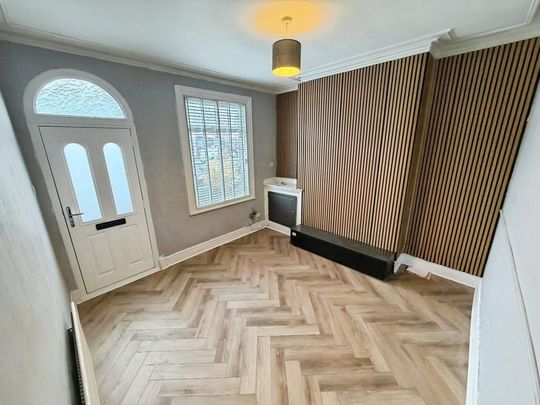 2 bedroom terraced house to rent - Photo 1