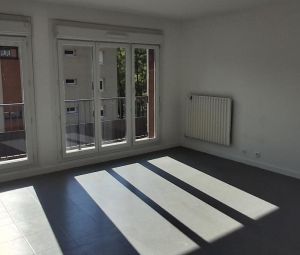 Location Appartement à ST JUST DE CLAIX - Photo 3