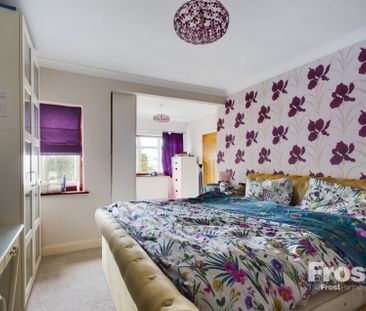 Park Avenue, Staines-Upon-Thames, Middlesex,TW18 - Photo 6