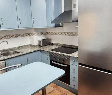 Piso de alquiler en Calle Finlandia, 31, Zona Playa de los Locos - Photo 4