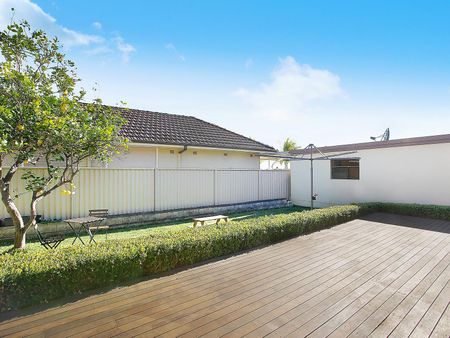 10 Smalls Road, Ryde NSW 2112 - House For Rent | Domain - Photo 4