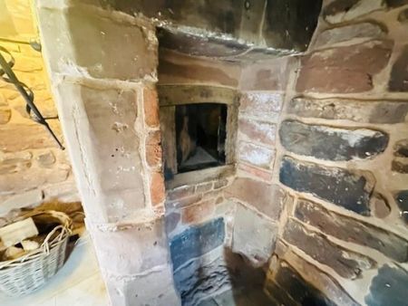 4 bedroom House To Let - Photo 4