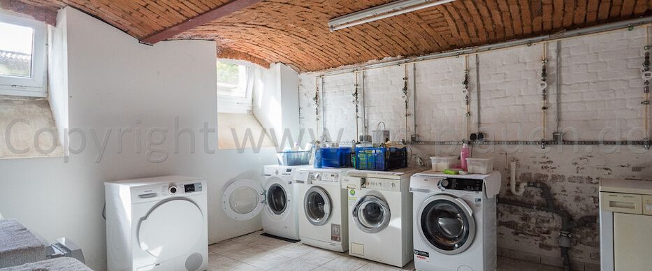 80m² 2 Zimmerwohnung mit Wintergarten & Carport in Plauen-Westend – Aufzug vorhanden - Photo 1