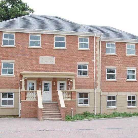 London Road, Hinckley, Leicestershire, LE10 - Photo 1