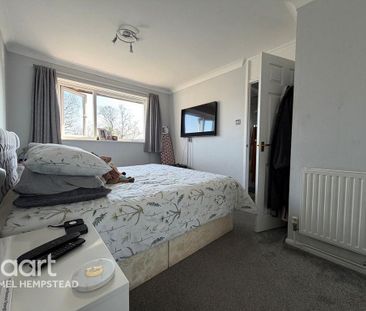 3 bedroom terraced house to rent - Photo 5