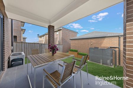 19 Hydrus Street, Austral, NSW 2179 - Photo 5