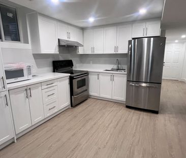 For Lease - 8 Rainsford Road, Markham, Ontario - Photo 6