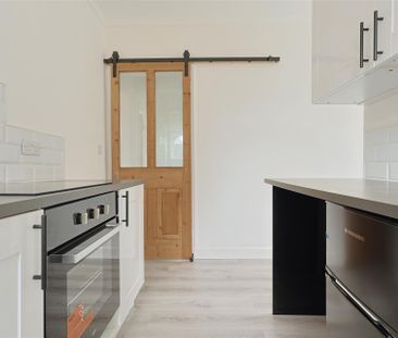 2 bedroom Flat to rent in Whinneyfield Road, Walkergate, Newcastle ... - Photo 6
