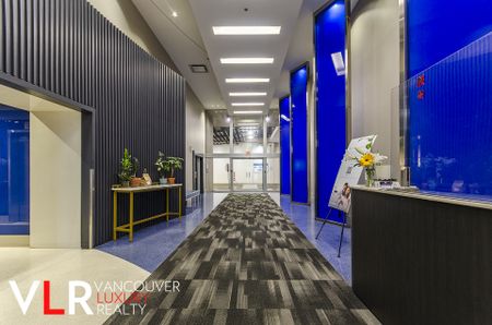 Condo in Downtown Vancouver, BC - Photo 4