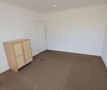 2 Bedroom Semi-Detached Bungalow - Photo 4