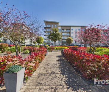 Kingston Close, Maidenhead, Berkshire,SL6 - Photo 3