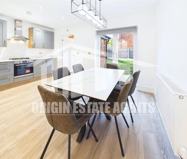 3 bedroom end of terrace house to rent - Photo 3