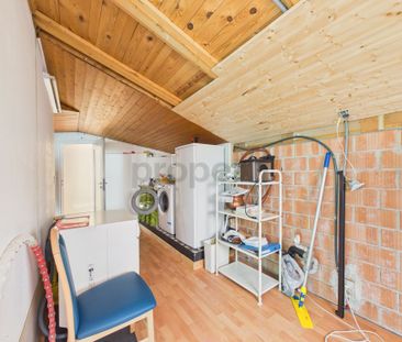 Beautiful single-family home with 2- and 1-bedroom apartments & com... - Foto 1