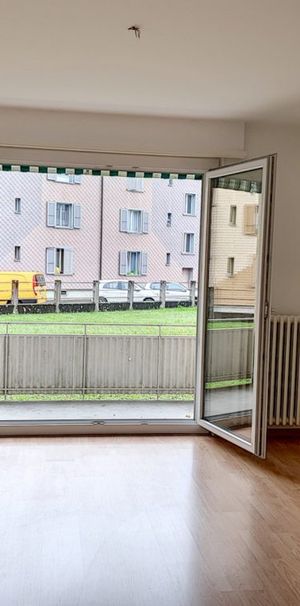 Appartement rafraîchi de 2 pièces au rez-de-chaussée - Photo 1