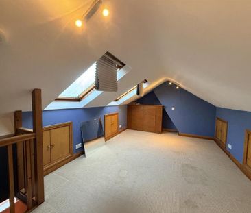 4 bedroom detached house to rent - Photo 5