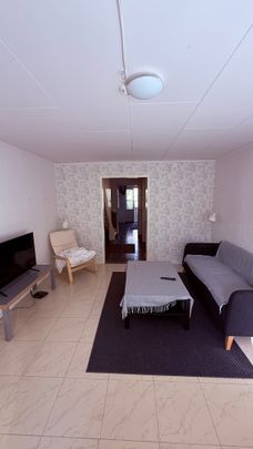 Ribegatan, Kista - Photo 1