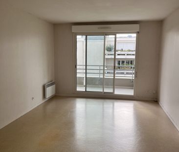 Location Appartement 3 pièces 65m² CENON 33150 - Photo 2