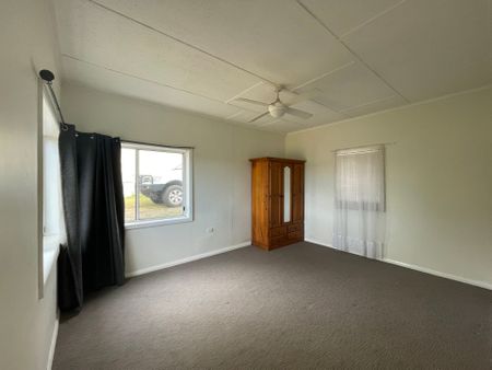 Two Bedroom Home - Photo 5