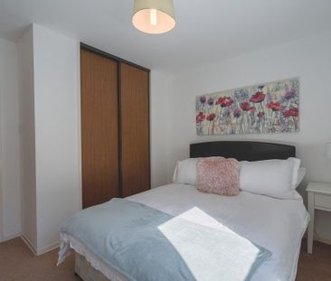 2 bedroom apartment to rent - Photo 6