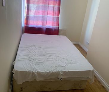 Room in a Shared Flat, Salford, M7 - Photo 4