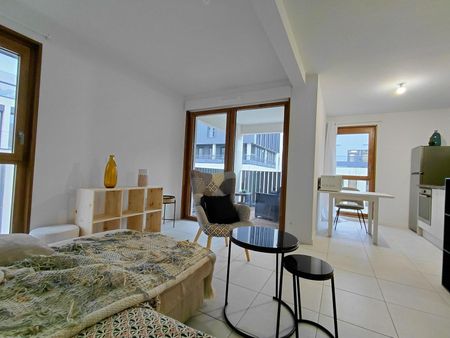 Location Appartement 2 pièces 43m² LYON 7ème - Photo 2