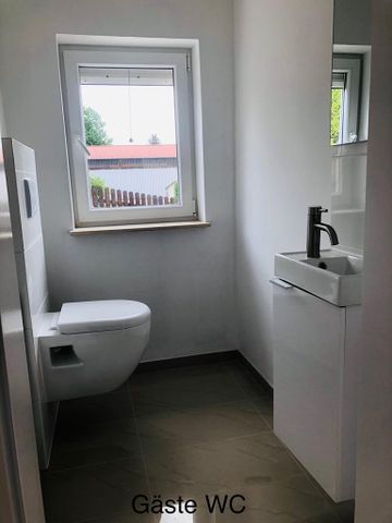 <h1 class="md:text-xl md:leading-6 mt-4 md:mt-10 lg:mb-6 mb-3 text-primary-500 font-semibold text-base leading-5"> Haus in Herbstein (Stockhausen) </h1> - Photo 5