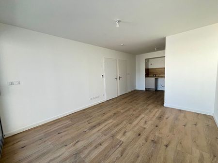 Location appartement 2 pièces, 42.85m², Fleury-les-Aubrais - Photo 2