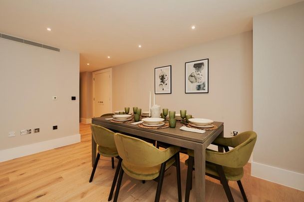 4 bedroom flat to rent - Photo 1